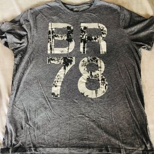 Banana Republic Men’s XL Gray Graphic Tee